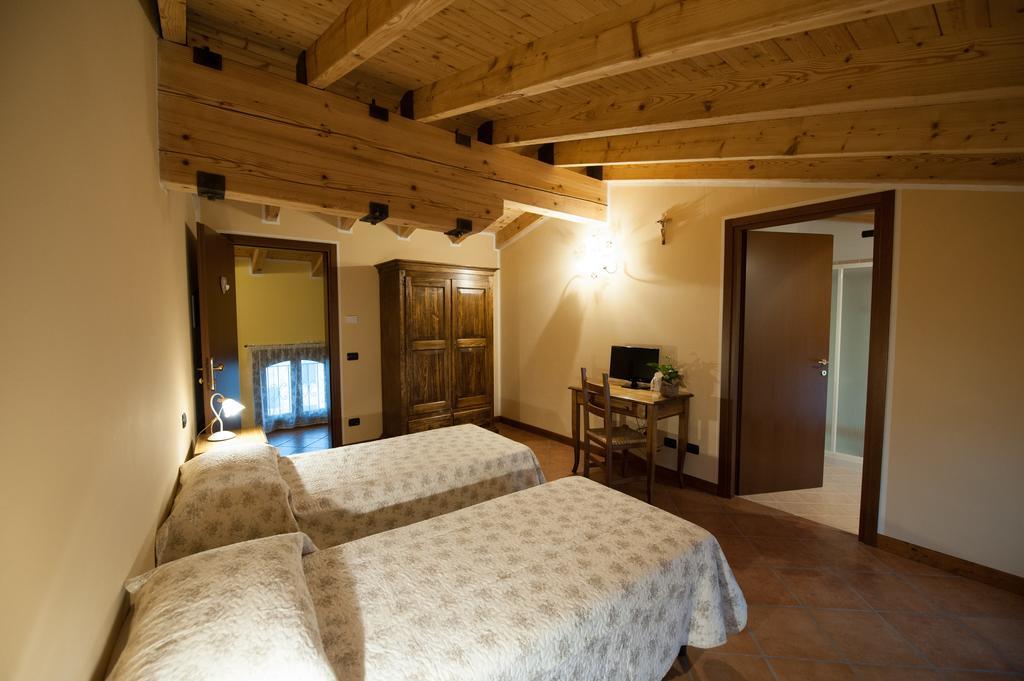 Agriturismo Corte Galvani Negrar Habitación foto